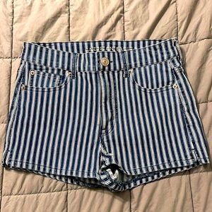 American Eagle Shorts!!! Never worn, brand new (without tags)